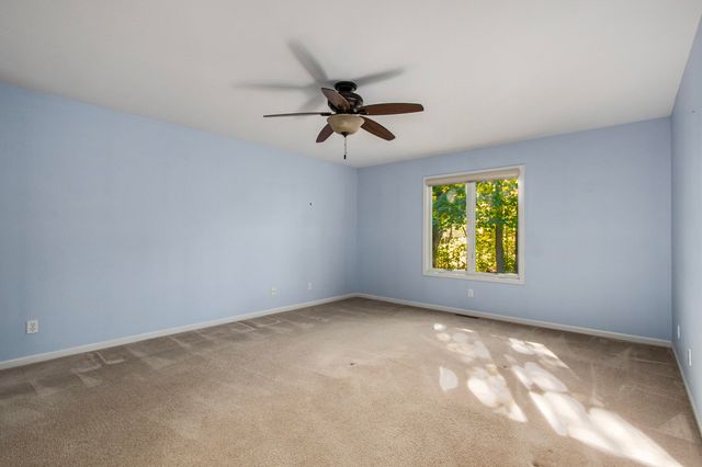 6 Victoria Circle, La Porte, IN 46350