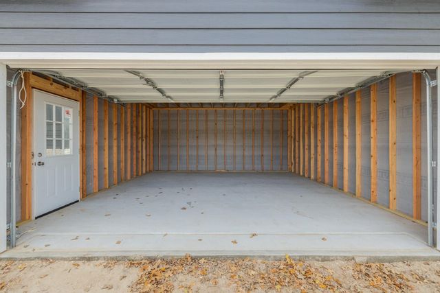 6724 Atakapan Trail, Bedias, TX 77831