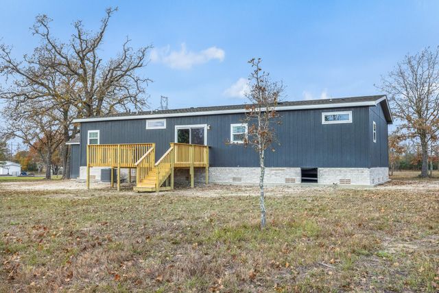 6724 Atakapan Trail, Bedias, TX 77831