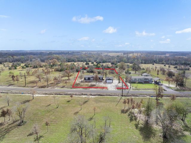 6724 Atakapan Trail, Bedias, TX 77831