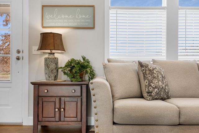 6724 Atakapan Trail, Bedias, TX 77831