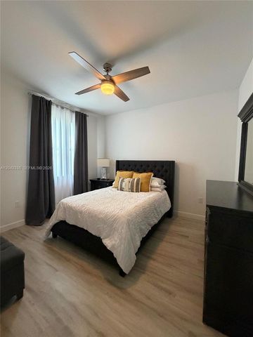 1361 SE 27th Ter, Homestead, FL 33035
