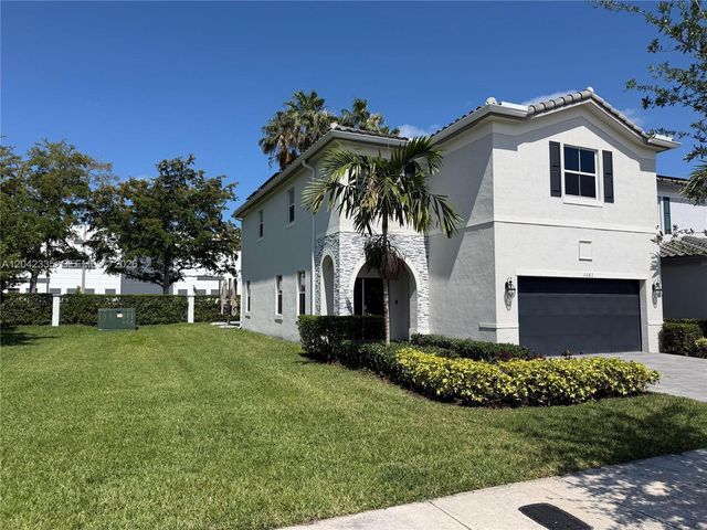 1361 SE 27th Ter, Homestead, FL 33035