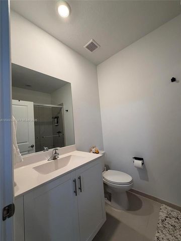 1361 SE 27th Ter, Homestead, FL 33035