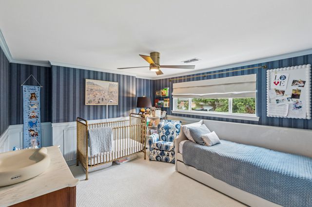 7012 Wakefield Street, Dallas, TX 75231