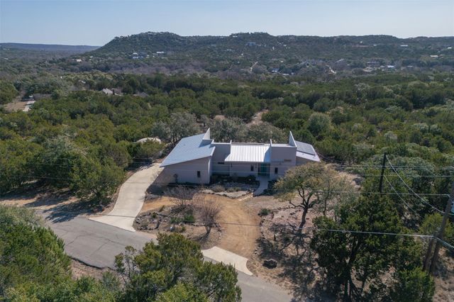 609 Las Colinas DR, Wimberley, TX 78676