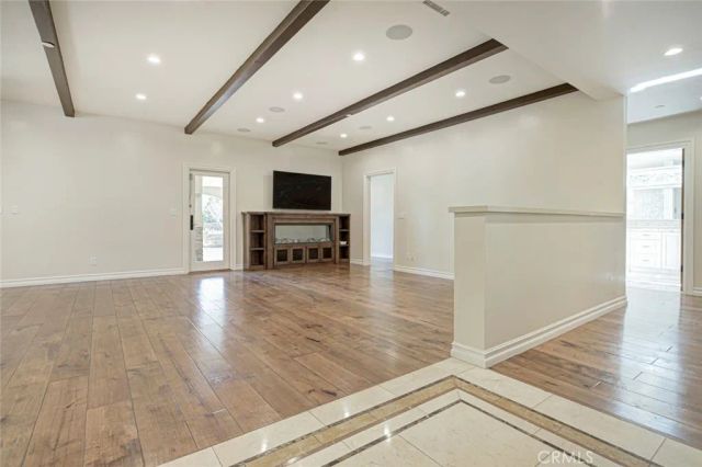 9340 Bianca, Northridge, CA 91325