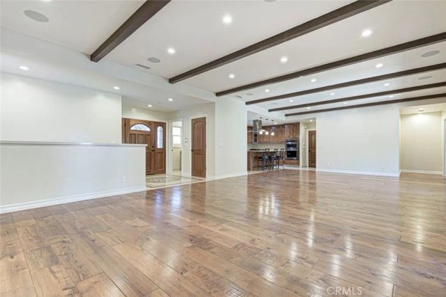 9340 Bianca, Northridge, CA 91325