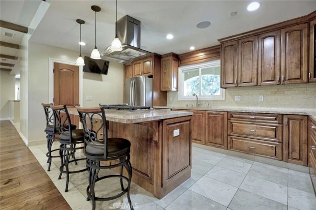 9340 Bianca, Northridge, CA 91325