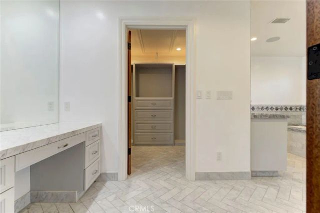 9340 Bianca, Northridge, CA 91325