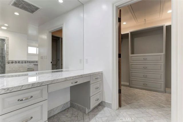 9340 Bianca, Northridge, CA 91325