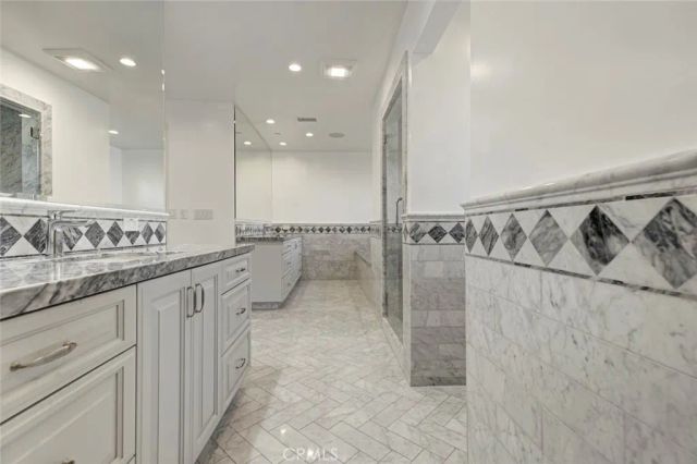 9340 Bianca, Northridge, CA 91325