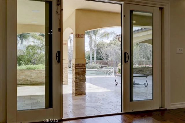 9340 Bianca, Northridge, CA 91325