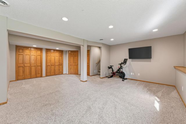 10402 34th Street NE, Saint Michael, MN 55376