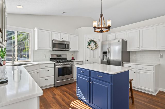 10402 34th Street NE, Saint Michael, MN 55376