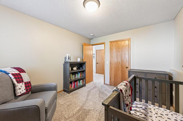 10402 34th Street NE, Saint Michael, MN 55376