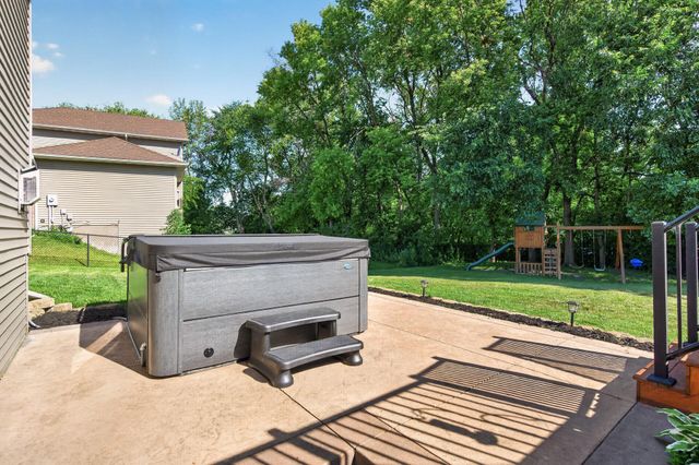 10402 34th Street NE, Saint Michael, MN 55376