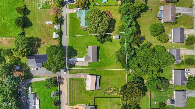 126 Hughes Street, Johnson City, TN 37601