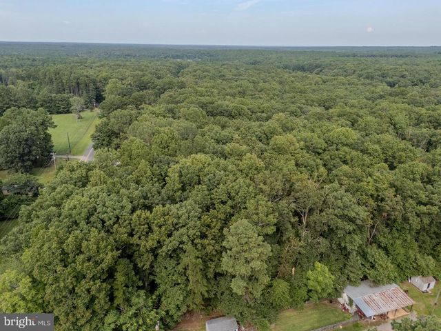 15 HANBACK RD, Gordonsville, VA 22942