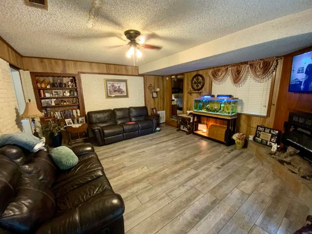 51 Brenda Lane, Heber Springs, AR 72543