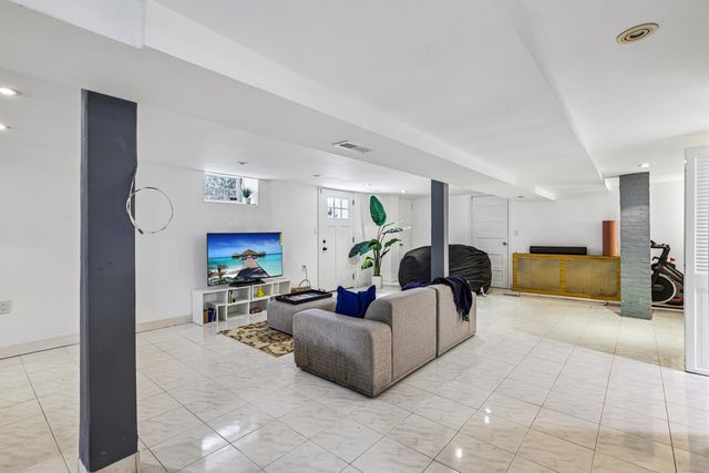 708 79TH ST, North Bergen, NJ 07047