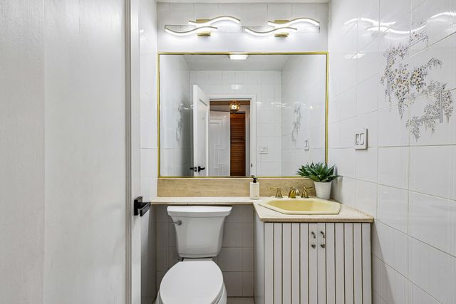 708 79TH ST, North Bergen, NJ 07047