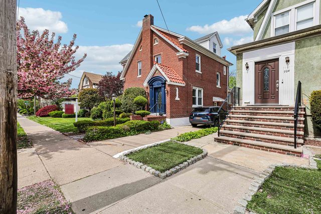 708 79TH ST, North Bergen, NJ 07047