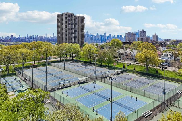 708 79TH ST, North Bergen, NJ 07047