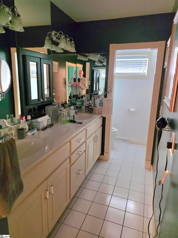 104 Burdock Way, Simpsonville, SC 29681