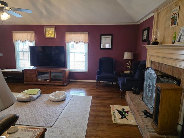 104 Burdock Way, Simpsonville, SC 29681