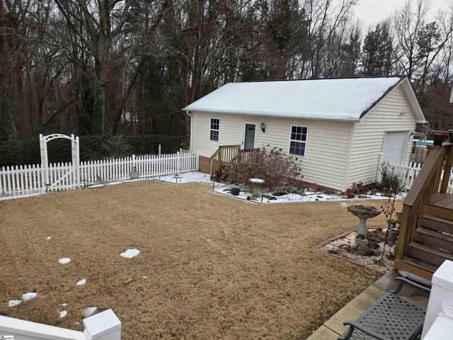 104 Burdock Way, Simpsonville, SC 29681