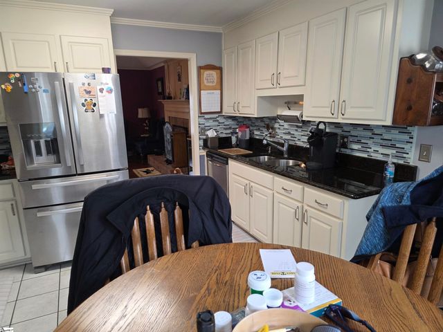 104 Burdock Way, Simpsonville, SC 29681