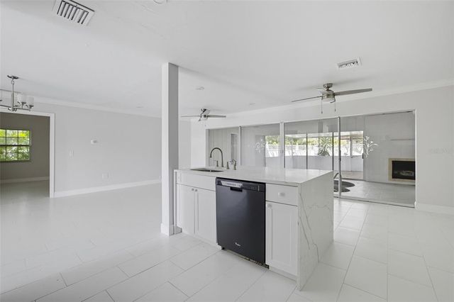 4747 MCGREGOR BOULEVARD, Fort Myers, FL 33901