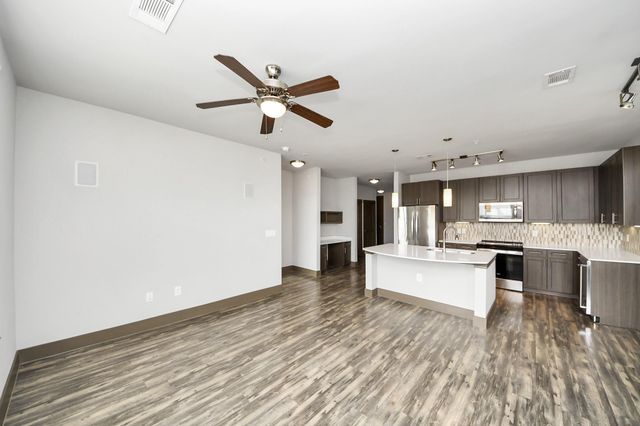 5454 Washington St Avenue 2315, Houston, TX 77007
