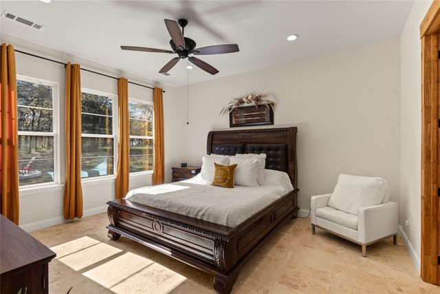 313 Cedar Creek Landing Lane, Mabank, TX 75143