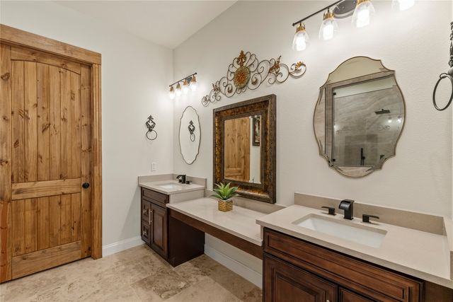 313 Cedar Creek Landing Lane, Mabank, TX 75143