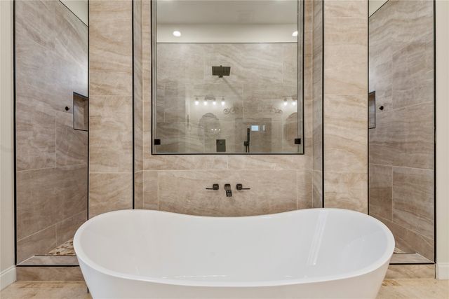 313 Cedar Creek Landing Lane, Mabank, TX 75143