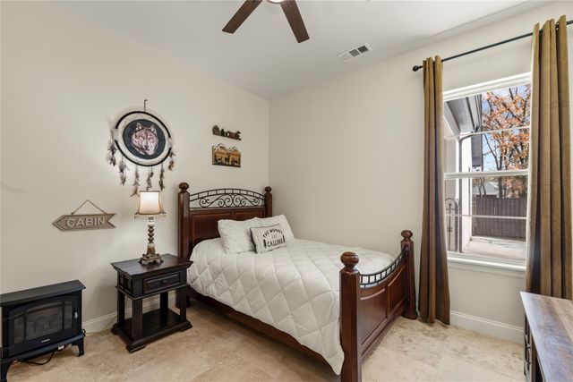 313 Cedar Creek Landing Lane, Mabank, TX 75143