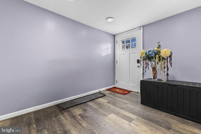 5925 BERWYN RD, College Park, MD 20740