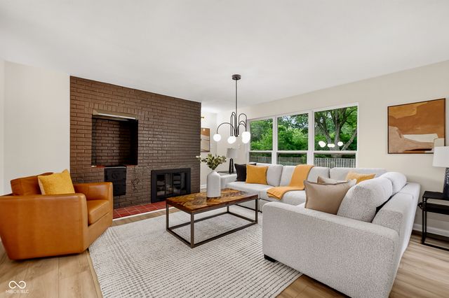 21 Blairsden Avenue, Carmel, IN 46032