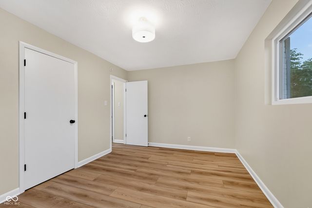 21 Blairsden Avenue, Carmel, IN 46032