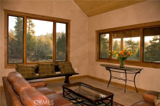 4295 Noodle, Angelus Oaks, CA 92305