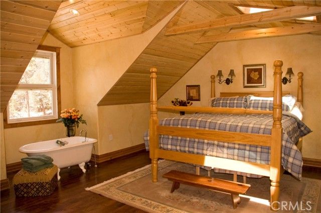 4295 Noodle, Angelus Oaks, CA 92305