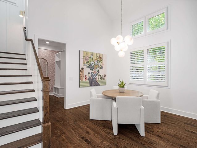 2710 Brightwood Ave, Nashville, TN 37212