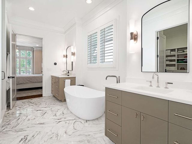 2710 Brightwood Ave, Nashville, TN 37212