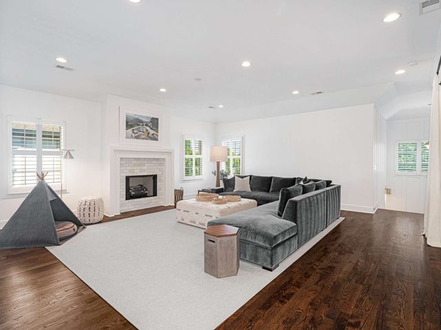 2710 Brightwood Ave, Nashville, TN 37212