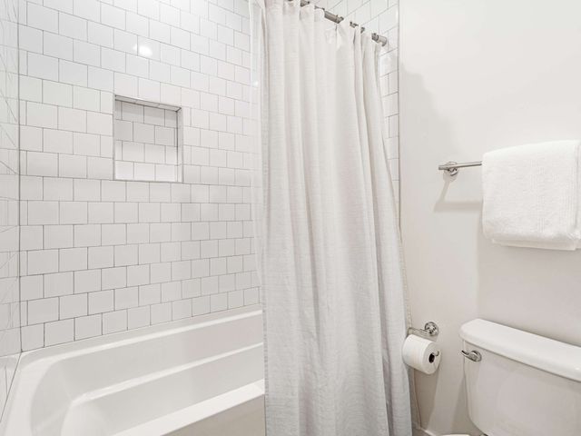 2710 Brightwood Ave, Nashville, TN 37212