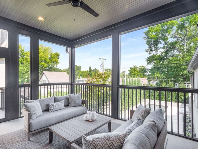 2710 Brightwood Ave, Nashville, TN 37212