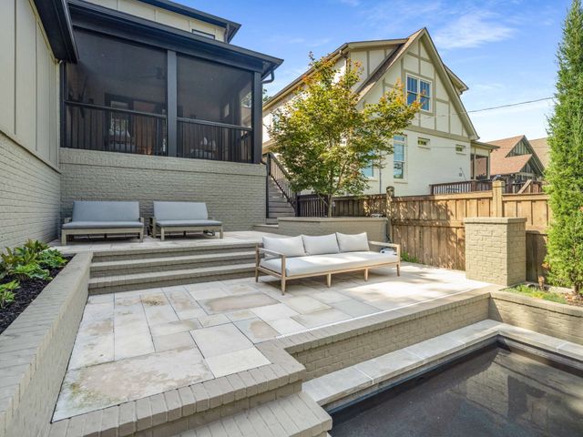 2710 Brightwood Ave, Nashville, TN 37212