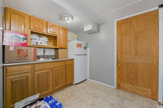 8754 110th Street, Richmond Hill, NY 11418